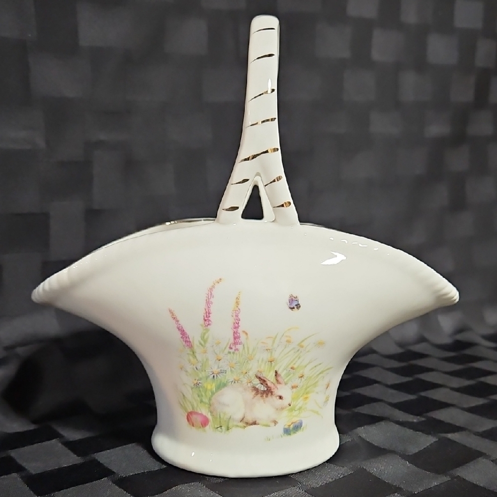 Grace's Teaware Porcelain Bunny Garden Easter Basket Decor
